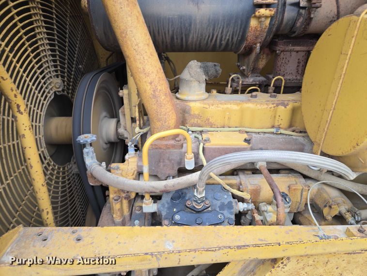 image for item EB1129 1985 Caterpillar 966D wheel loader