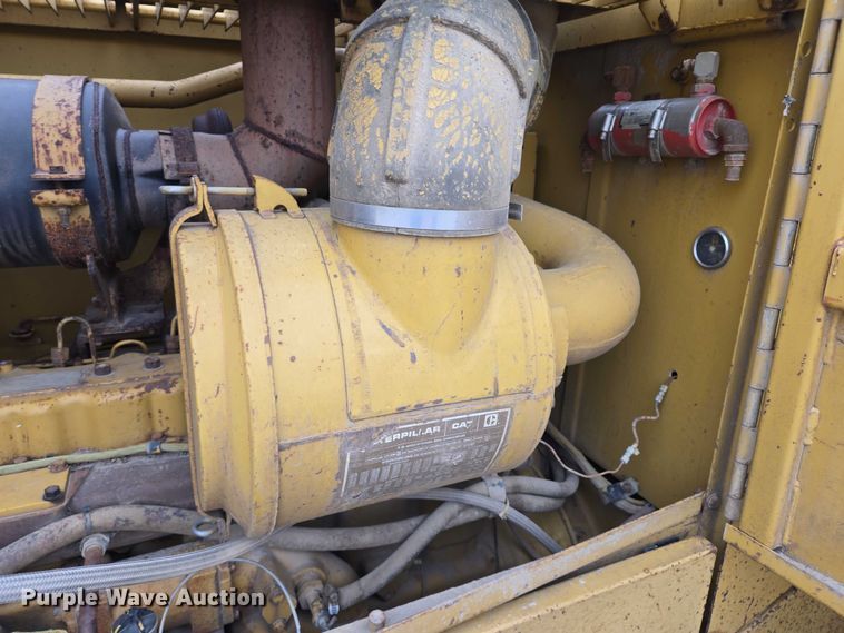 image for item EB1129 1985 Caterpillar 966D wheel loader