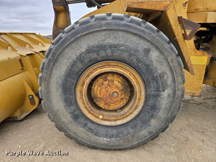 image for item EB1129 1985 Caterpillar 966D wheel loader