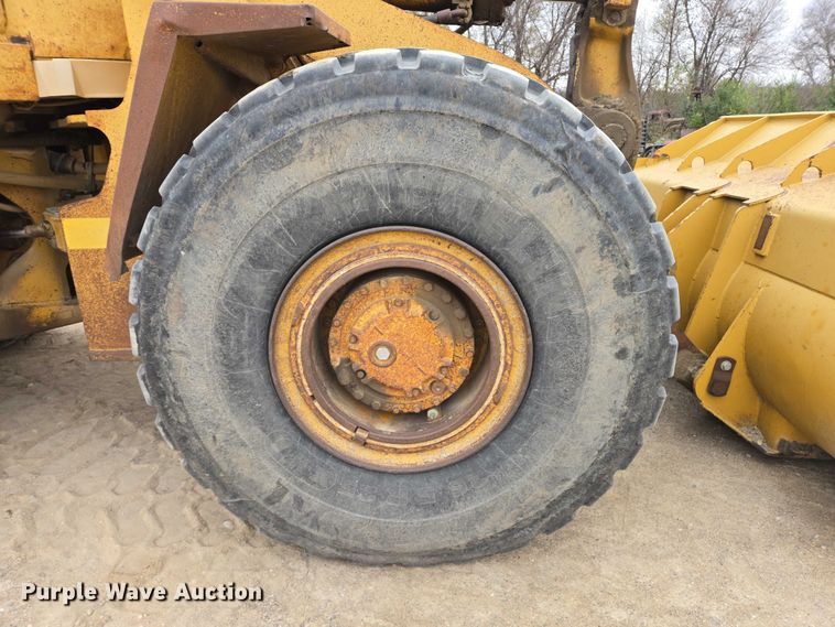 image for item EB1129 1985 Caterpillar 966D wheel loader