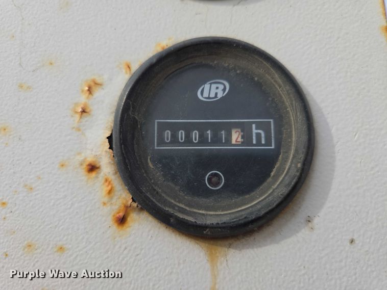 image for item EB1132 2006 International 4300 utility / service truck