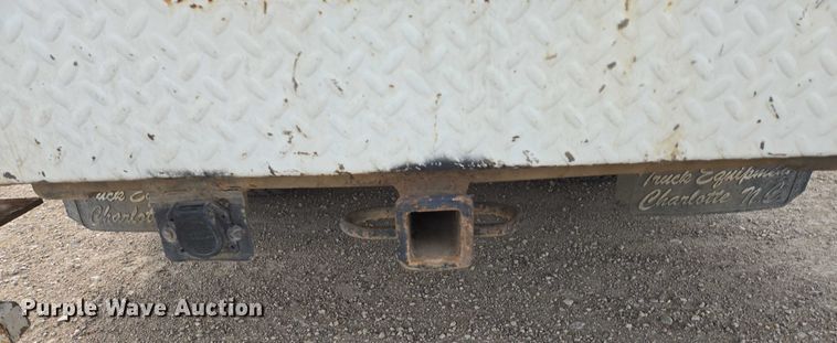 image for item EB1132 2006 International 4300 utility / service truck