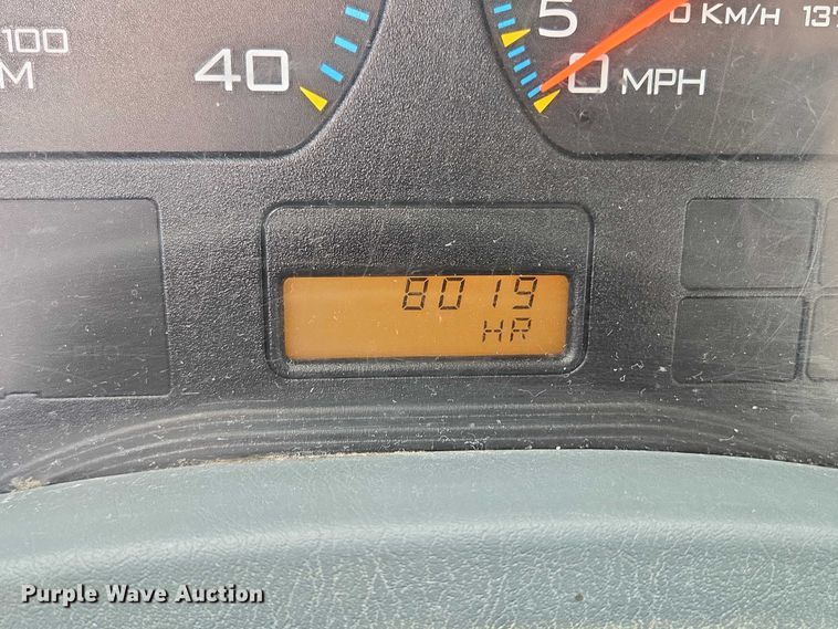 image for item EB1132 2006 International 4300 utility / service truck