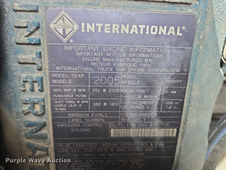 image for item EB1132 2006 International 4300 utility / service truck