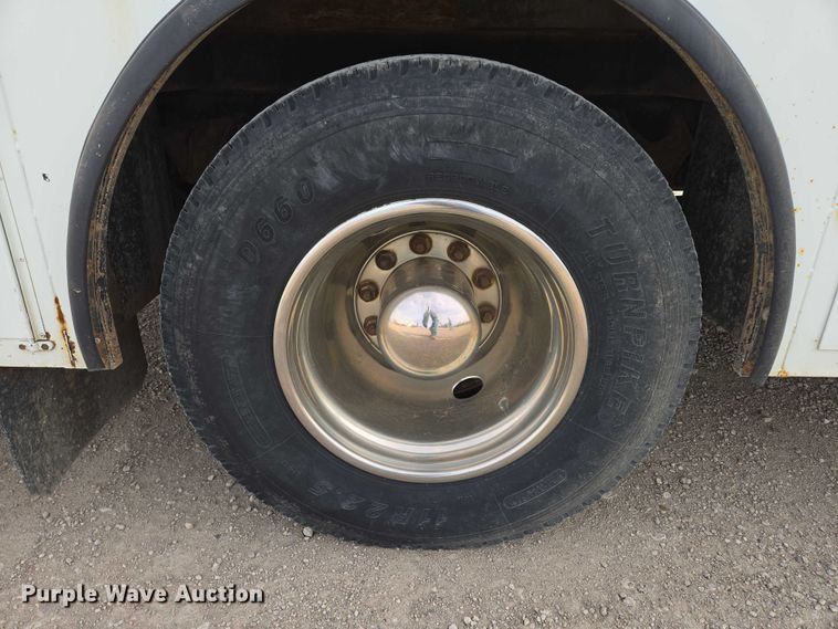 image for item EB1132 2006 International 4300 utility / service truck