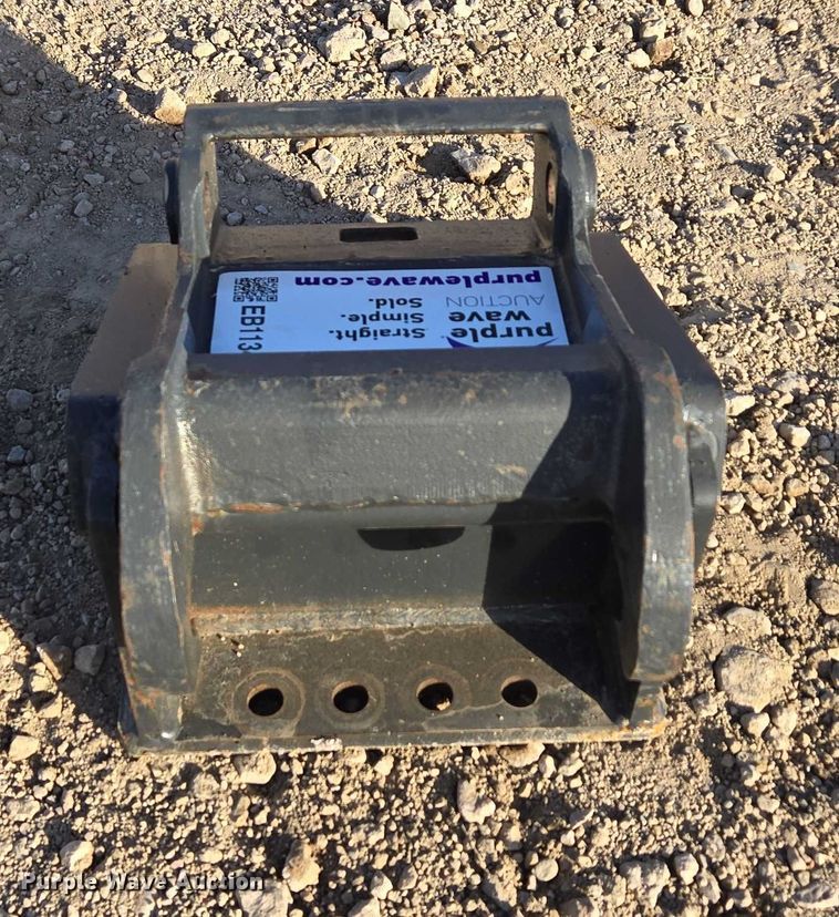 image for item EB1134 Bobcat quick coupler