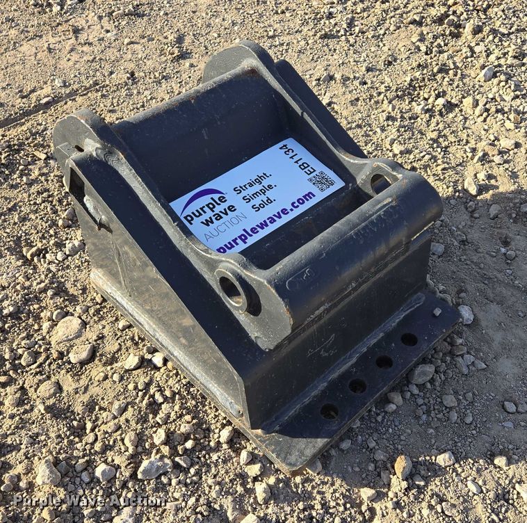 image for item EB1134 Bobcat quick coupler