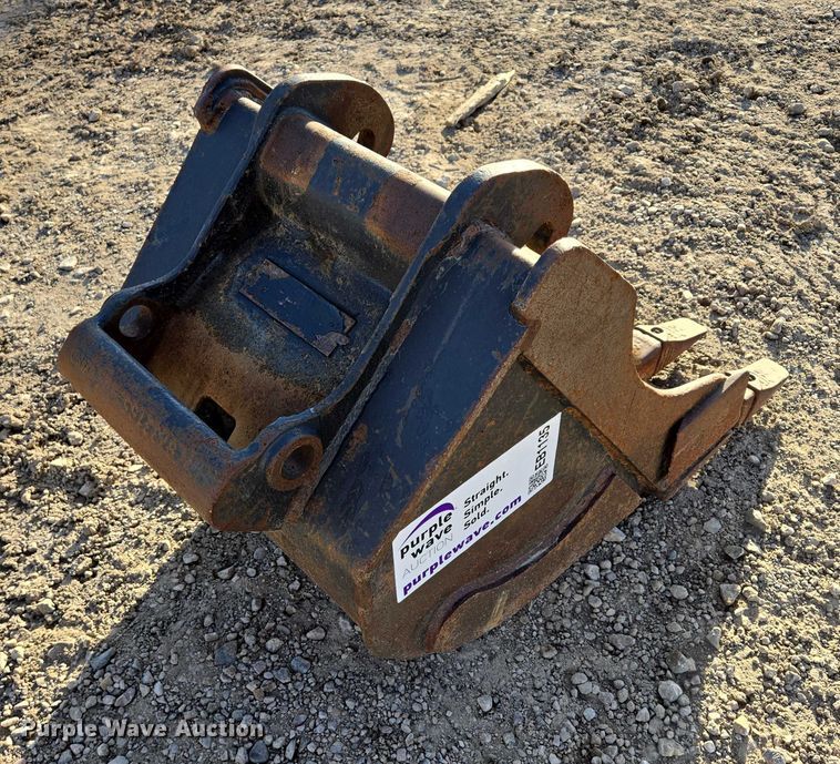 image for item EB1135 Bobcat 18