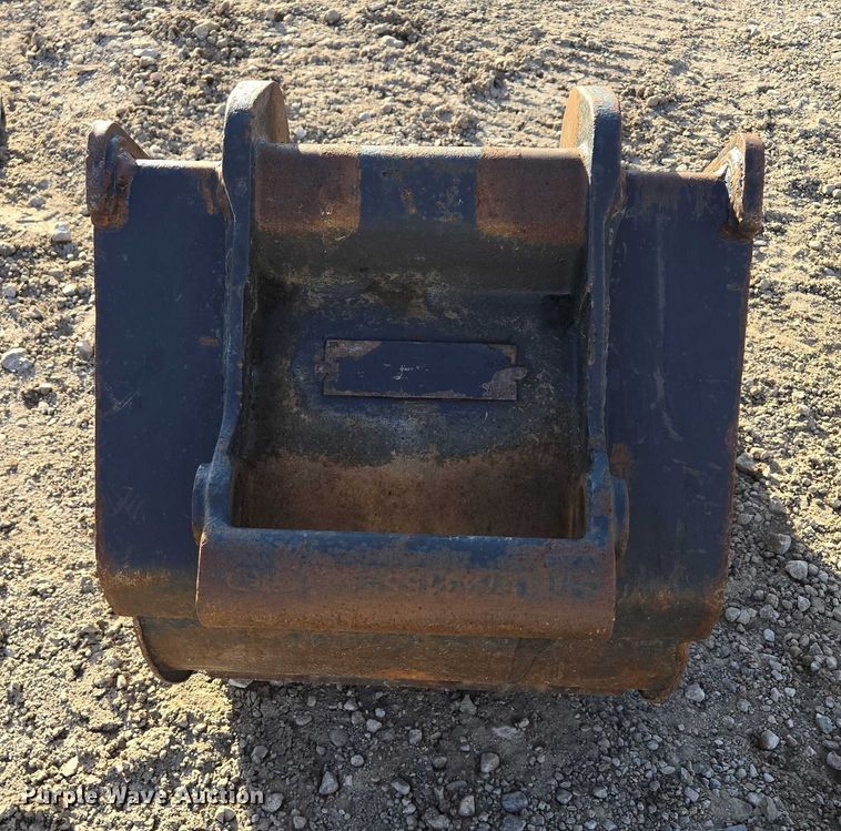 image for item EB1135 Bobcat 18