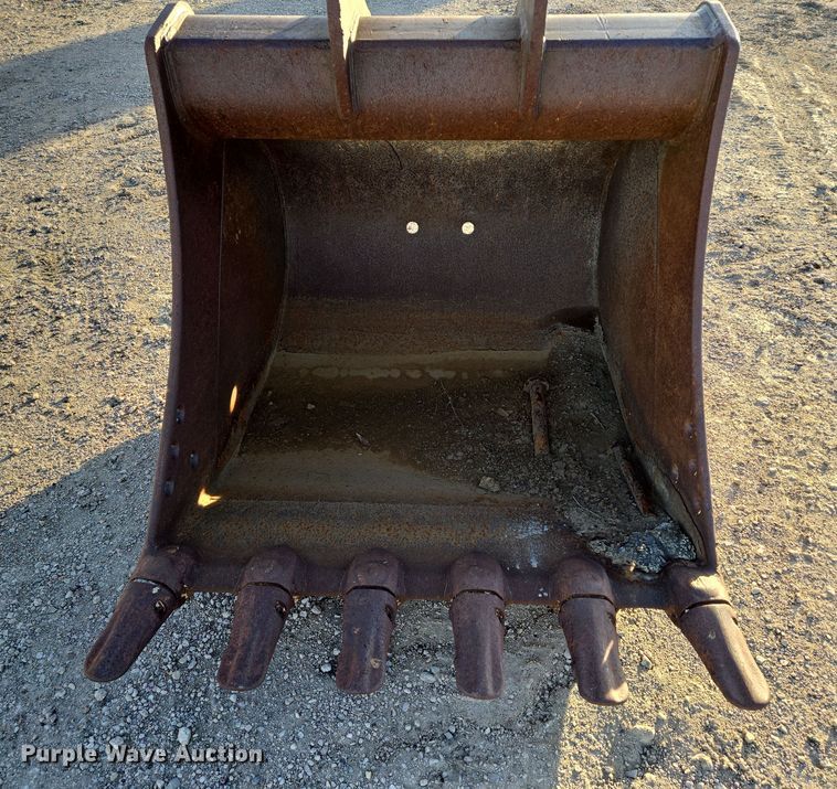 image for item EB1137 Hensley 48