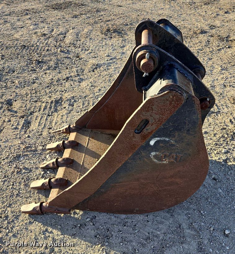 image for item EB1138 Caterpillar 29