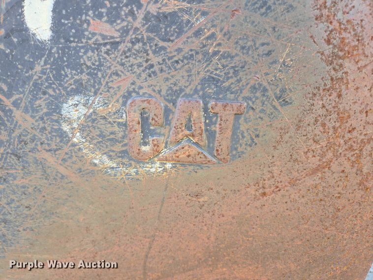 image for item EB1138 Caterpillar 29