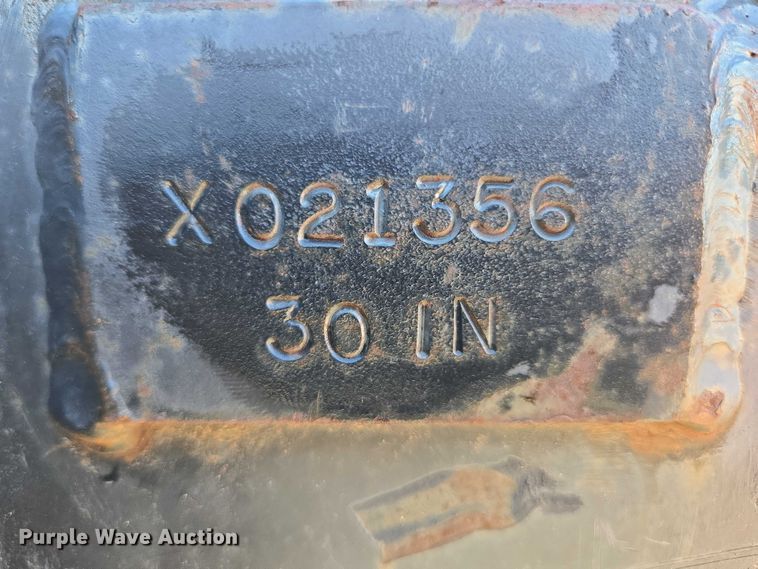 image for item EB1138 Caterpillar 29