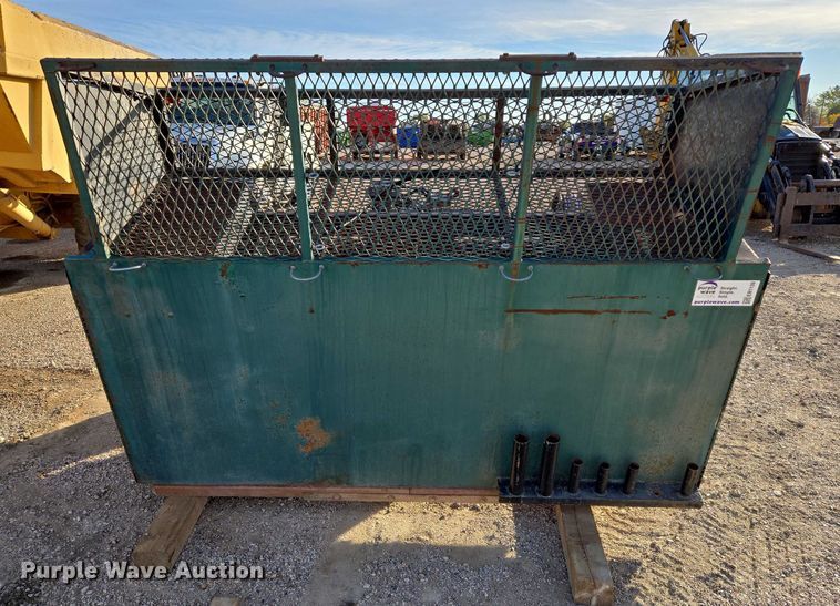 image for item EB1139 Toter bed