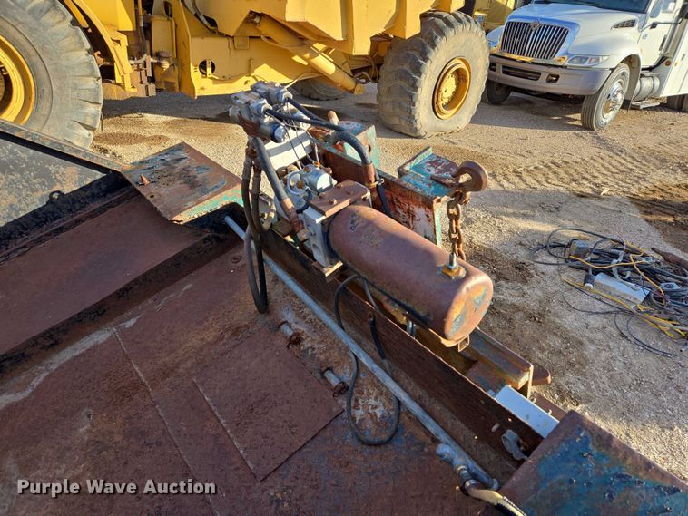 image for item EB1139 Toter bed