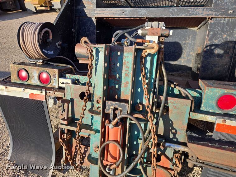 image for item EB1139 Toter bed