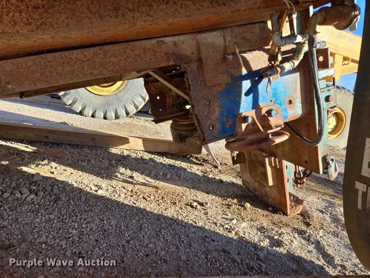 image for item EB1139 Toter bed