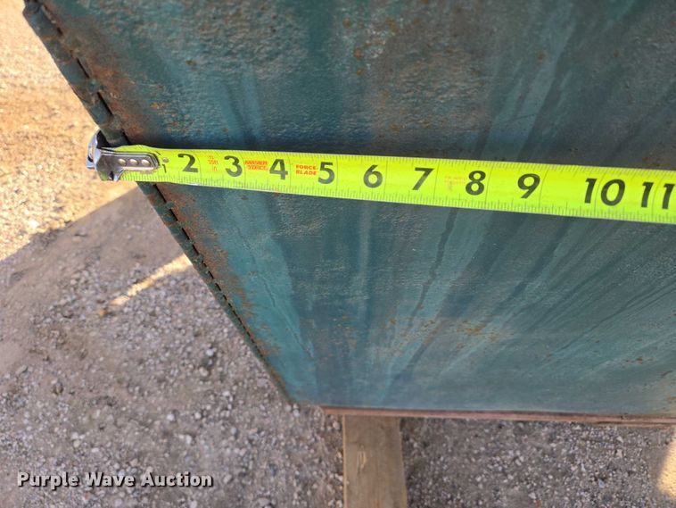 image for item EB1139 Toter bed