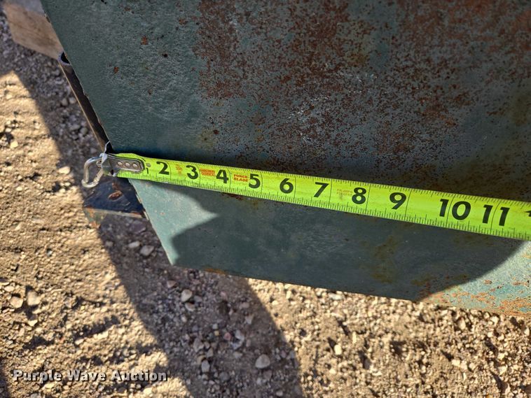 image for item EB1139 Toter bed