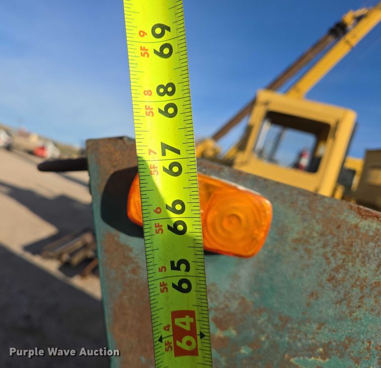 image for item EB1139 Toter bed