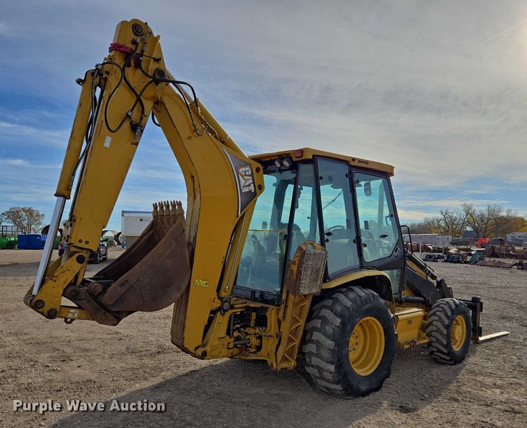 RETROEXCAVADORA 2005 CATERPILLAR 430DIT