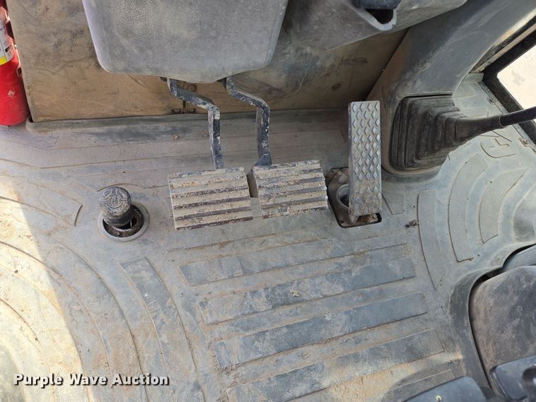 image for item EB1140 2005 Caterpillar 430D IT backhoe