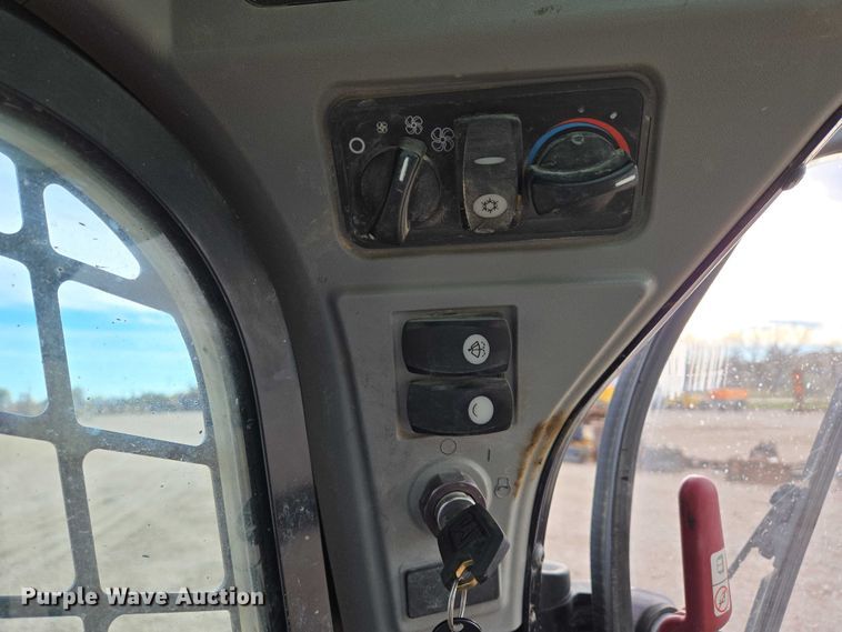 image for item EB1141 2014 Caterpillar 299D tracked skid steer loader