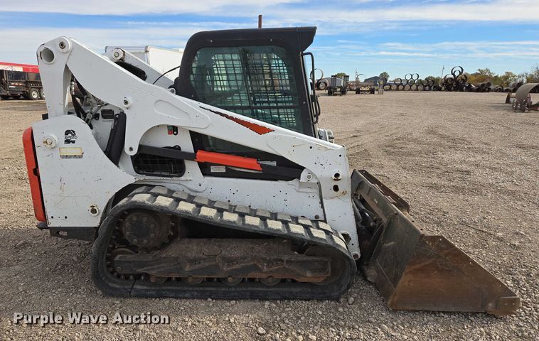 MINI CARGADOR SOBRE ORUGAS 2017 BOBCAT T770