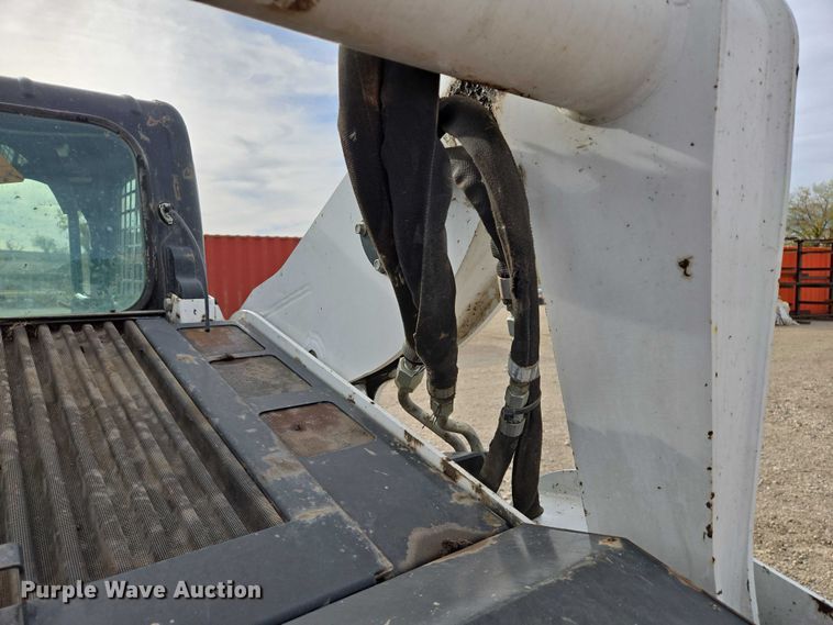 image for item EB1142 2017 Bobcat T770 tracked skid steer loader