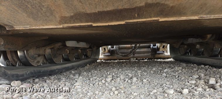 image for item EB1142 2017 Bobcat T770 tracked skid steer loader