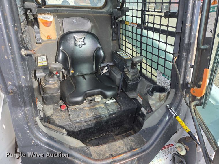 image for item EB1142 2017 Bobcat T770 tracked skid steer loader