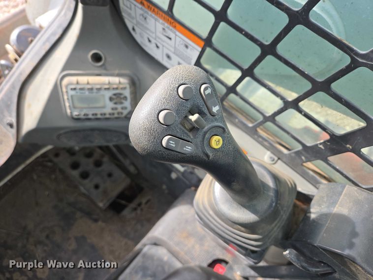 image for item EB1142 2017 Bobcat T770 tracked skid steer loader