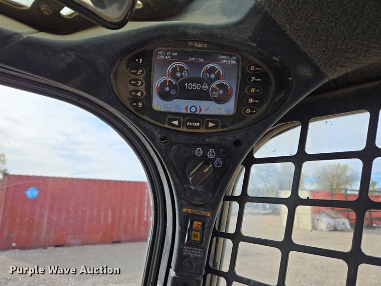 image for item EB1142 2017 Bobcat T770 tracked skid steer loader