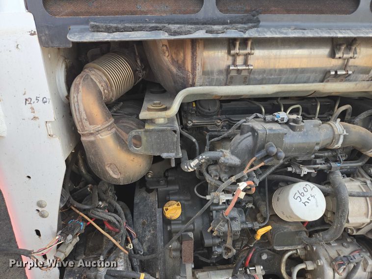 image for item EB1142 2017 Bobcat T770 tracked skid steer loader