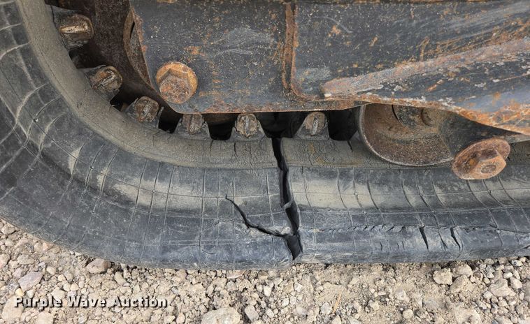 image for item EB1142 2017 Bobcat T770 tracked skid steer loader