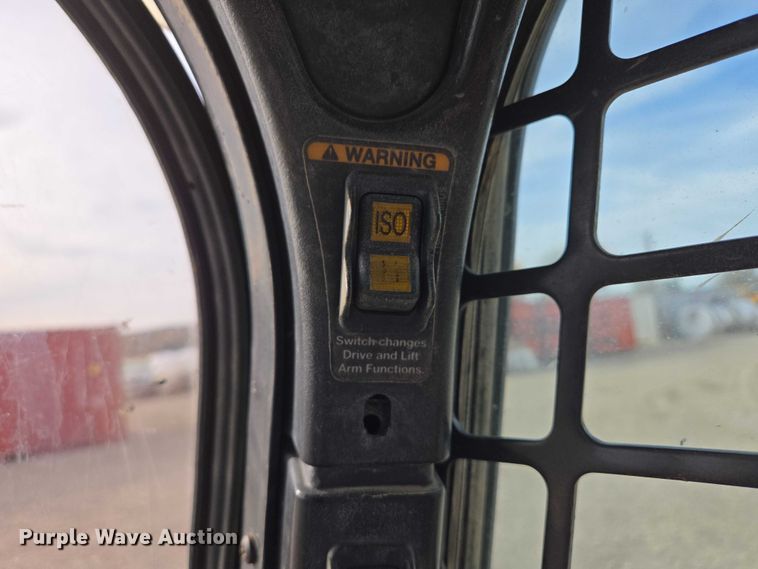 image for item EB1143 2012 Bobcat T770 tracked skid steer loader