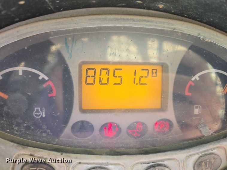 image for item EB1143 2012 Bobcat T770 tracked skid steer loader