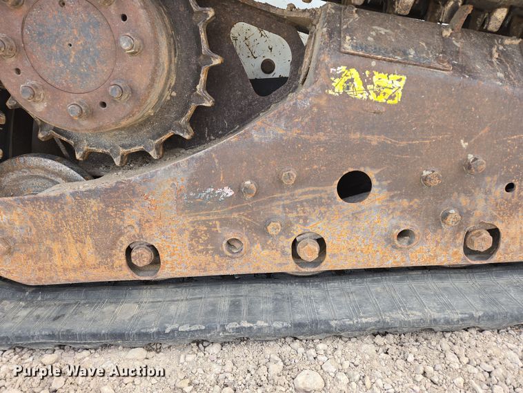 image for item EB1143 2012 Bobcat T770 tracked skid steer loader