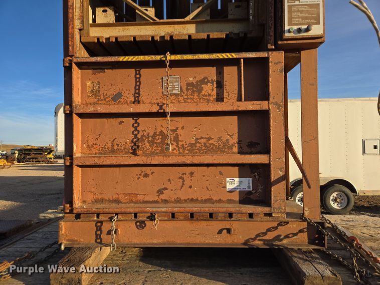 image for item EB1144 General Hydraulics 315-60L-17 cardboard baler