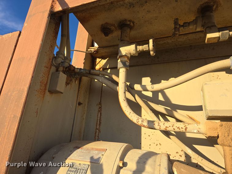 image for item EB1144 General Hydraulics 315-60L-17 cardboard baler