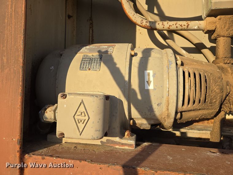 image for item EB1144 General Hydraulics 315-60L-17 cardboard baler