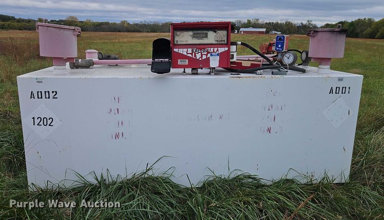 image for item EB8417 Fuel tank