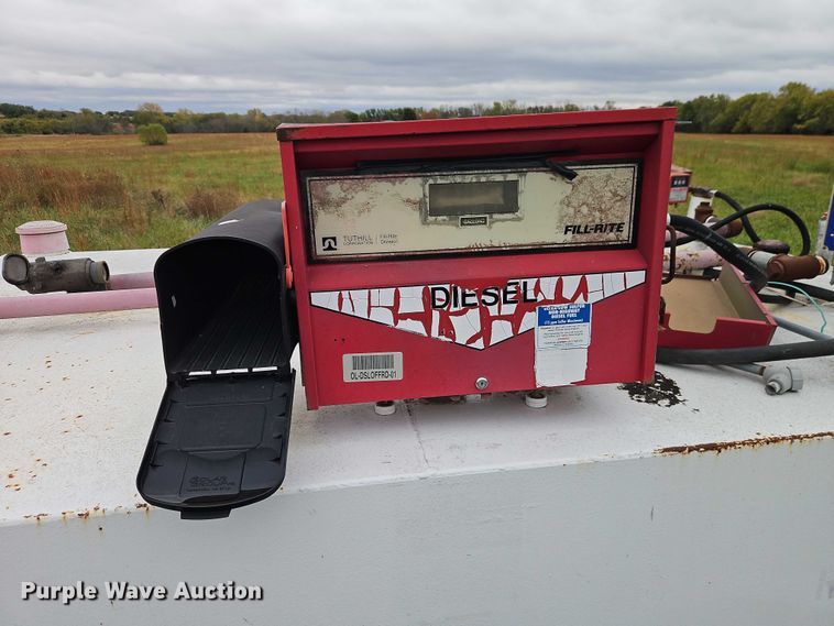 image for item EB8417 Fuel tank