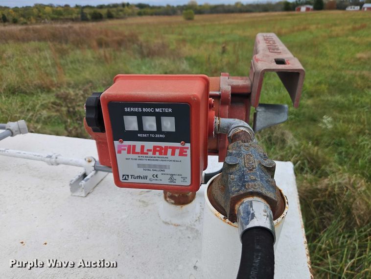 image for item EB8417 Fuel tank