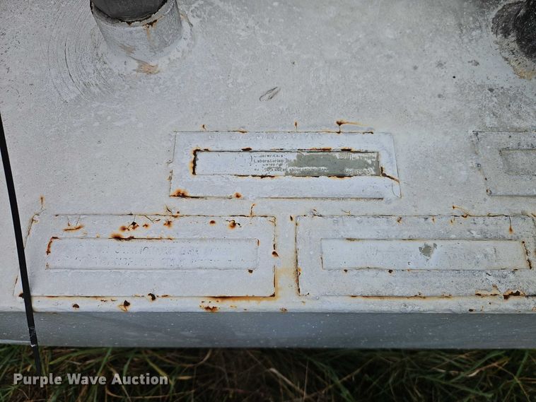 image for item EB8417 Fuel tank