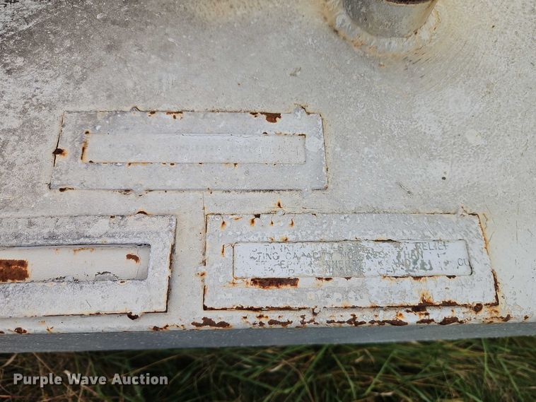 image for item EB8417 Fuel tank