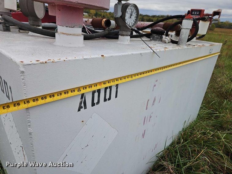 image for item EB8417 Fuel tank