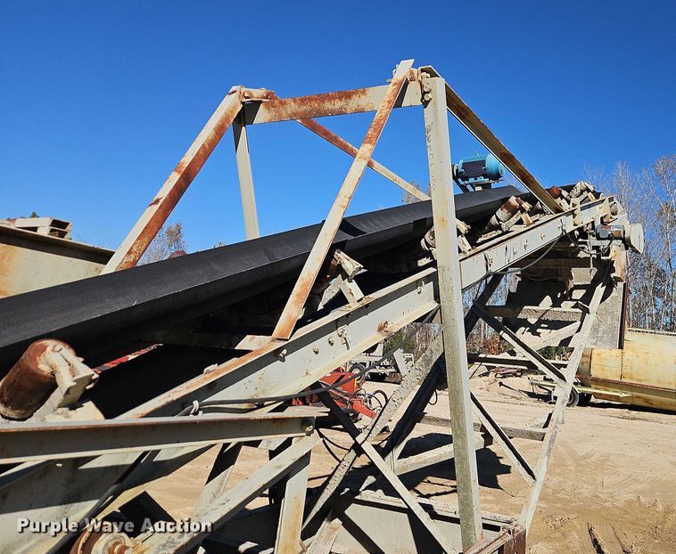 image for item EB8422 Pug mill 