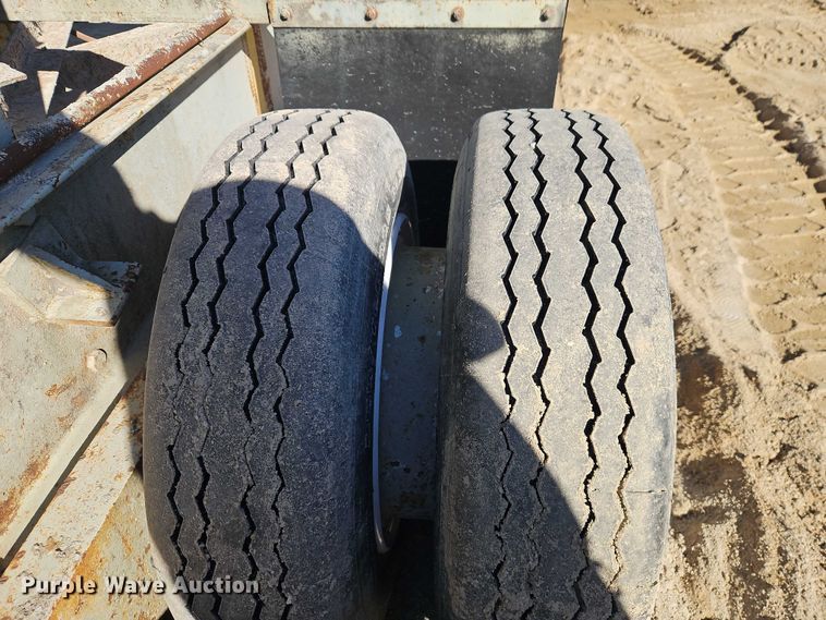 image for item EB8422 Pug mill 