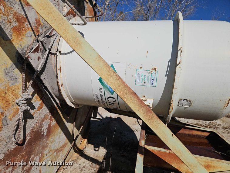 image for item EB8422 Pug mill 